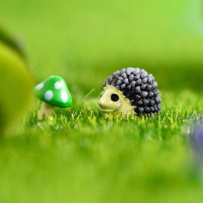 1 Pc Mini Resin Hedgehog Doll Cute Garden Micro Landscape Ornament DIY Hand Craft Home Desktop Decor