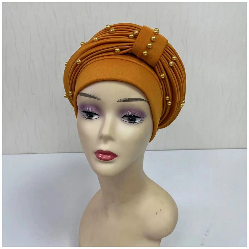 6/12 pezzi moda musulmana femminile turbante cappello cofano oro velluto caldo strass solido indiano Beanie capelli cofani Cap per le donne