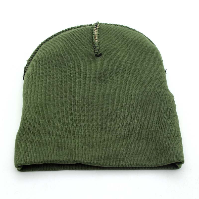 Topi rajut hangat pria wanita, topi kupluk rajut hijau kamuflase luar ruangan musim semi untuk pria