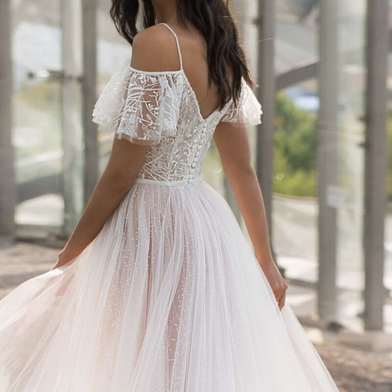 새로운 여름 드레스 슬림 허리 레이스 원 숄더 대형 스커트 화이트 드레스 여성 유럽 및 미국 스타일