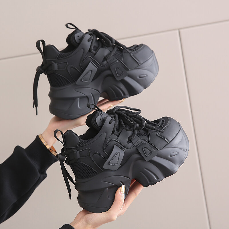 Sepatu kets kulit wanita, 7CM sepatu Platform tinggi bertali musim gugur sol tebal sepatu olahraga ayah wanita Sneakers