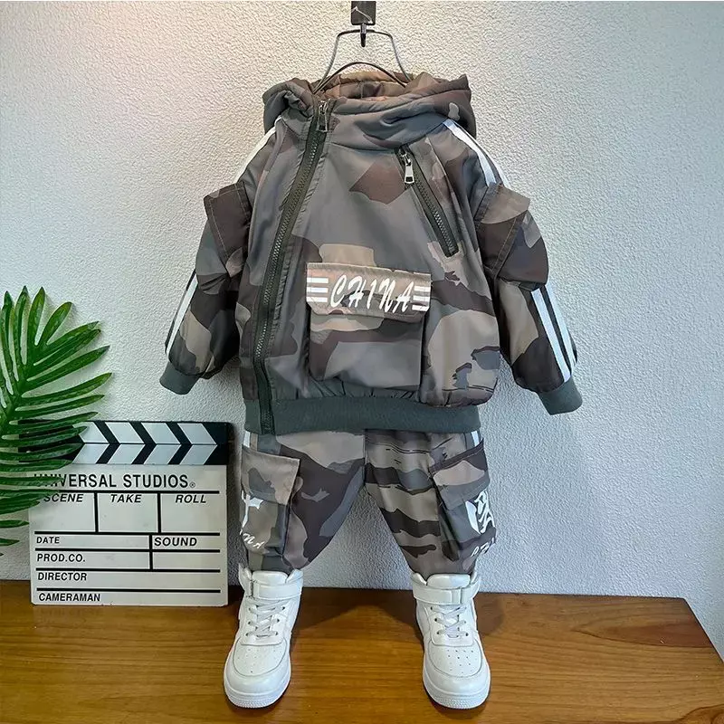 Boys' Baby Clothes Set Autumn and Winter New Children's Hooded Thickened Camo Sweater Pants 2 Piece Set