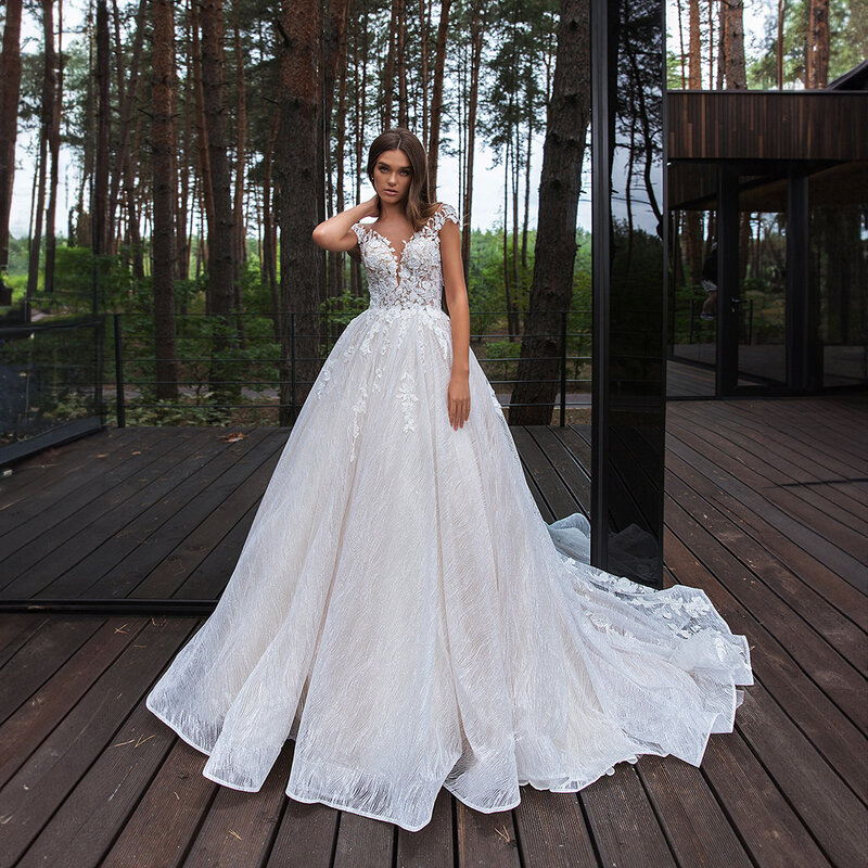 Elegant Appliques Lace Tulle Sheer Neck Sleeveless Wedding Dress for Women A-line Backless Court Wedding Party Gown