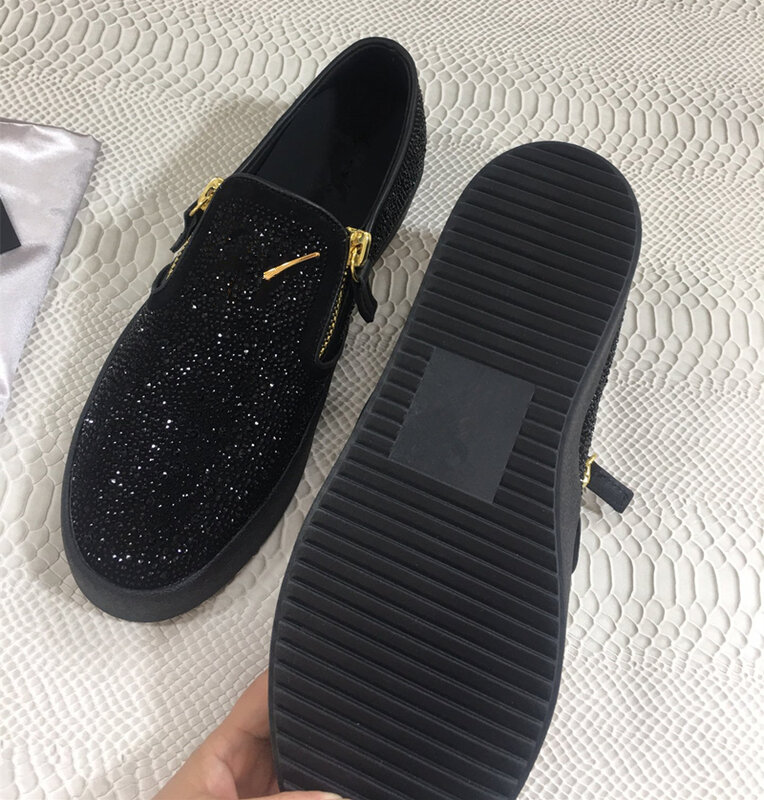 Sepatu pantofel pria, SNEAKER KULIT Jalan berlian imitasi hitam kasual sol tebal untuk lelaki