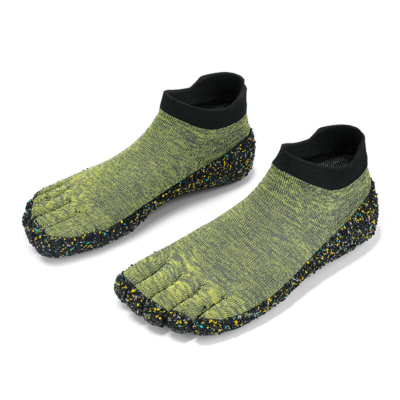 Nuove scarpe da acqua a cinque dita con punta divisa casual walking yoga scarpe da fitness multifunzionali scarpe da spiaggia da nuoto