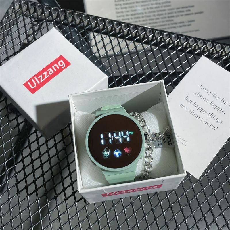 2024 High Beauty Male and Female Student Watch Children's Watch Student Party Minimalist Movement Electronic Watch