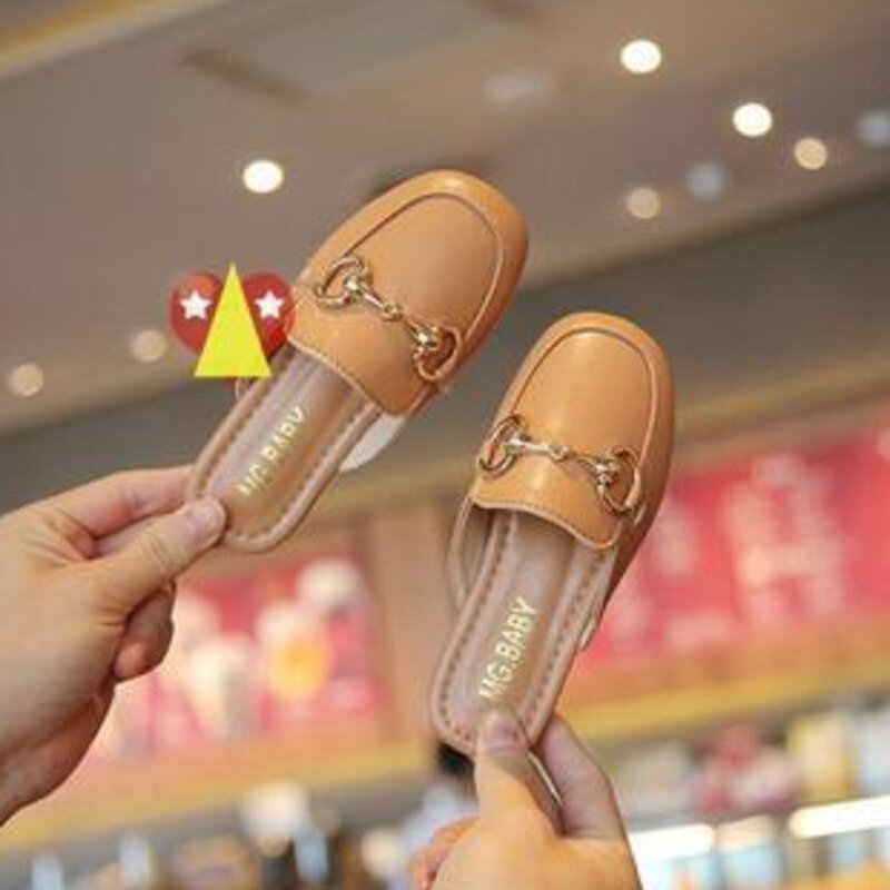 Sommer neue Leder pantoffeln für Kinder offene Zehen sandalen rutsch feste Flip Flops Kinder Hausschuhe Baby Mädchen süße Strand rutschen