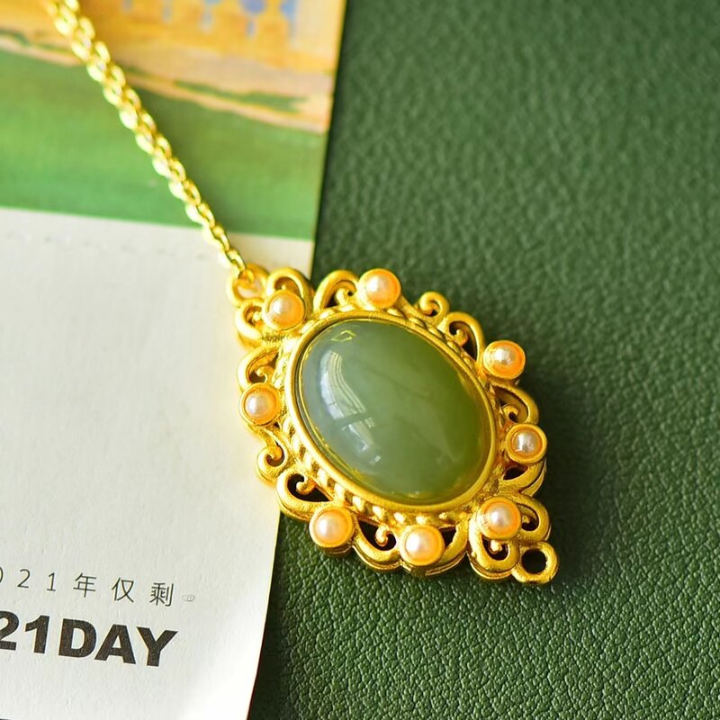 Qinghai-colgante de Jade verde para mujer, cadena de clavícula elegante, collar de joyería, colgantes de piedra Natural, joyería de piedras preciosas de encanto fino