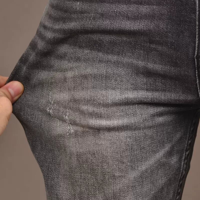 سراويل جينز للرجال على الطراز الإيطالي عالية الجودة بتصميم رصاصي مرن ومناسب وممزق جينز للرجال بتصميم عتيق من قماش الدنيم