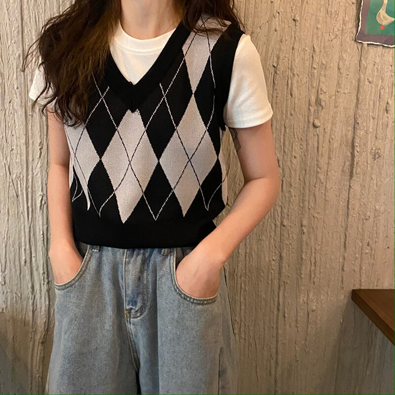 Women Plaid Knitted Vest Sweater V Neck Sleeveless Vintage Contrast Color Sweater Female Waistcoat Chic Tops