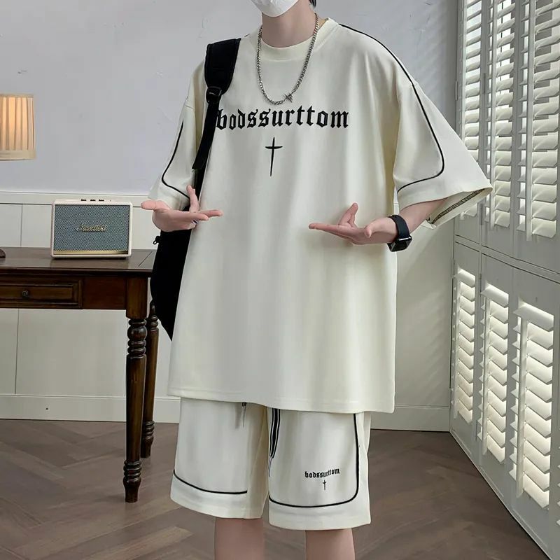 T-shirty z krótkim rękawem dla nastolatków męskie letnie męskie garnitur koreańska wersja luźne przystojny zestaw szybkoschnący wentylacja dresy męskie