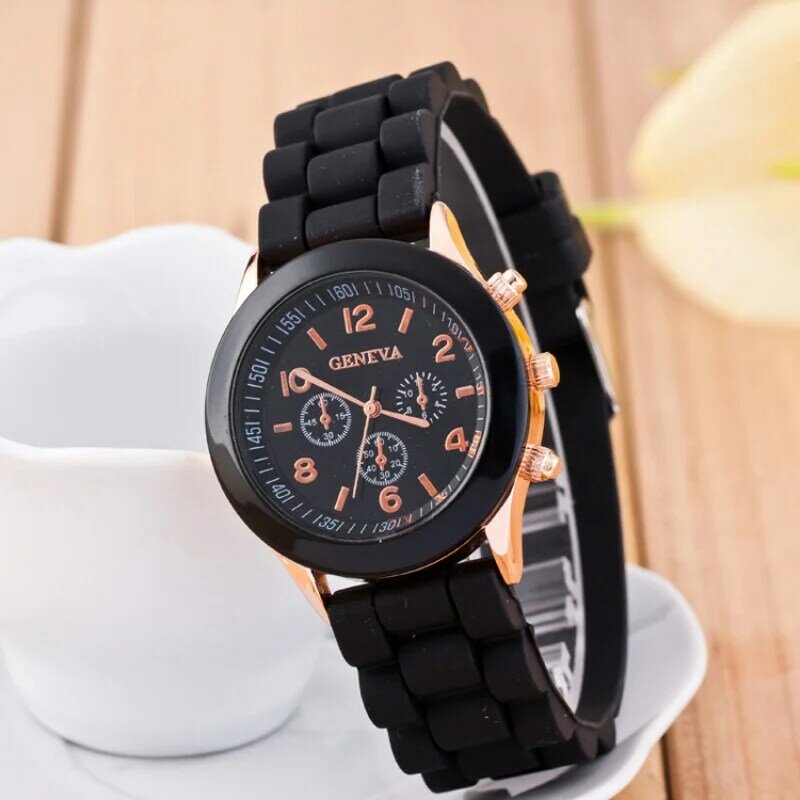 女性のための高級ブランドの時計,シリコンブレスレット付きの新しいクォーツ時計,2023