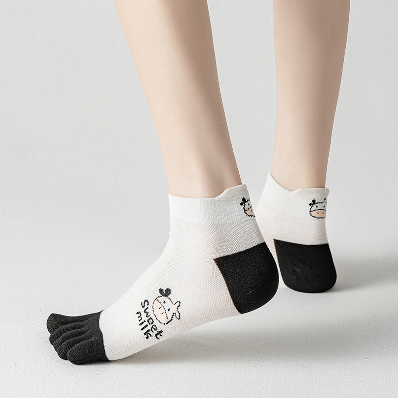 Kaus kaki lima jari wanita, kaus kaki olahraga garis hitam putih susu manis musim panas 5 pasang