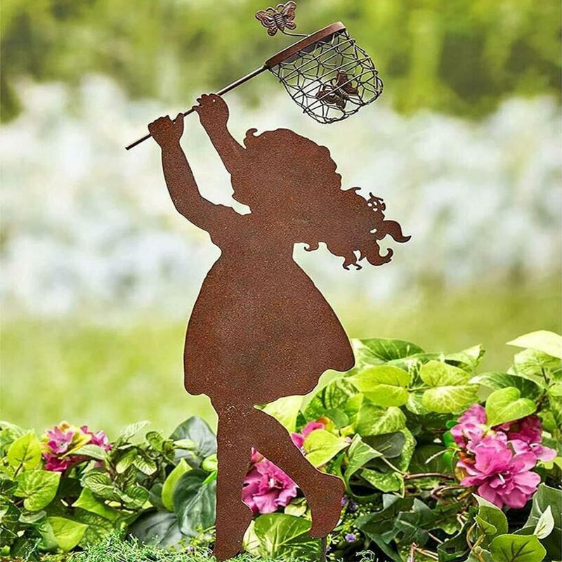 Scultura da giardino in metallo Silhouette in metallo arte ragazzo ragazza decorazione da giardino picchetti scultura statue all'aperto decorazione del cortile di Halloween