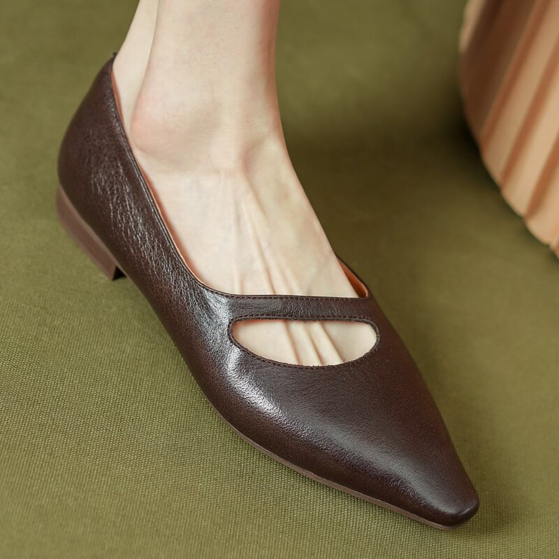 Damskie baletki ze skóry bydlęcej ze szpiczastym noskiem wsuwane rekreacyjne wysokiej jakości miękkie wygodne espadryle eleganckie damskie buty slim