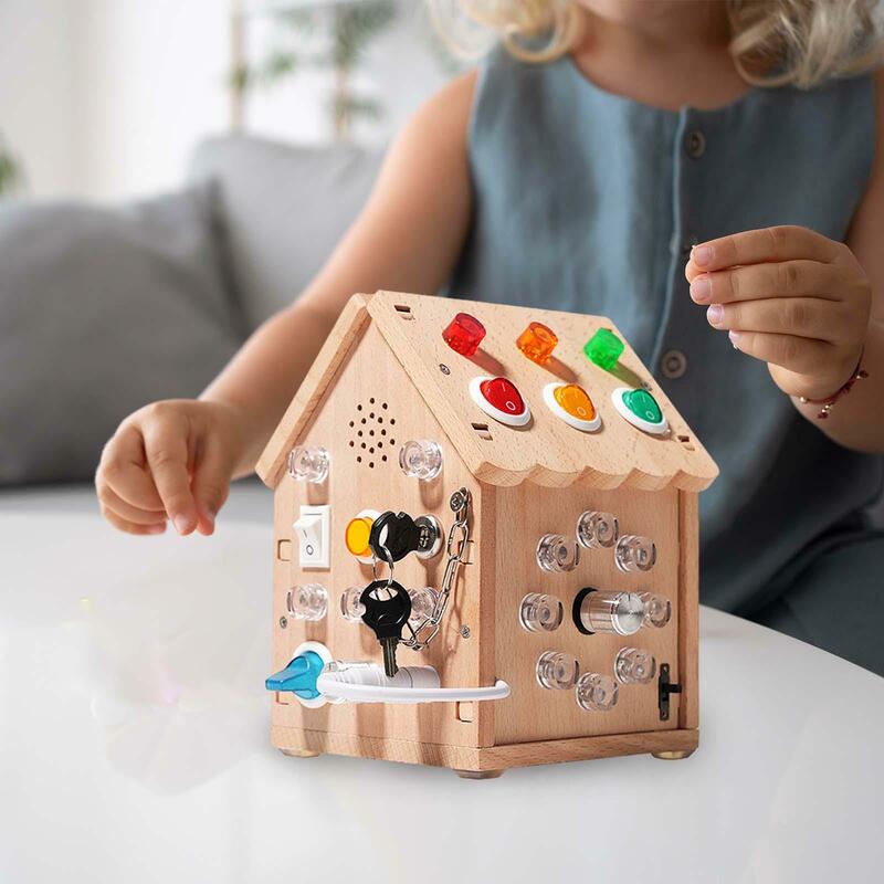 Drewniany dom ruchliwa tablica Montessori zabawka do domu gra do nauki w wieku przedszkolnym dla dzieci zabawka na desce sensorycznej dla małych dzieci w wieku 3 lat