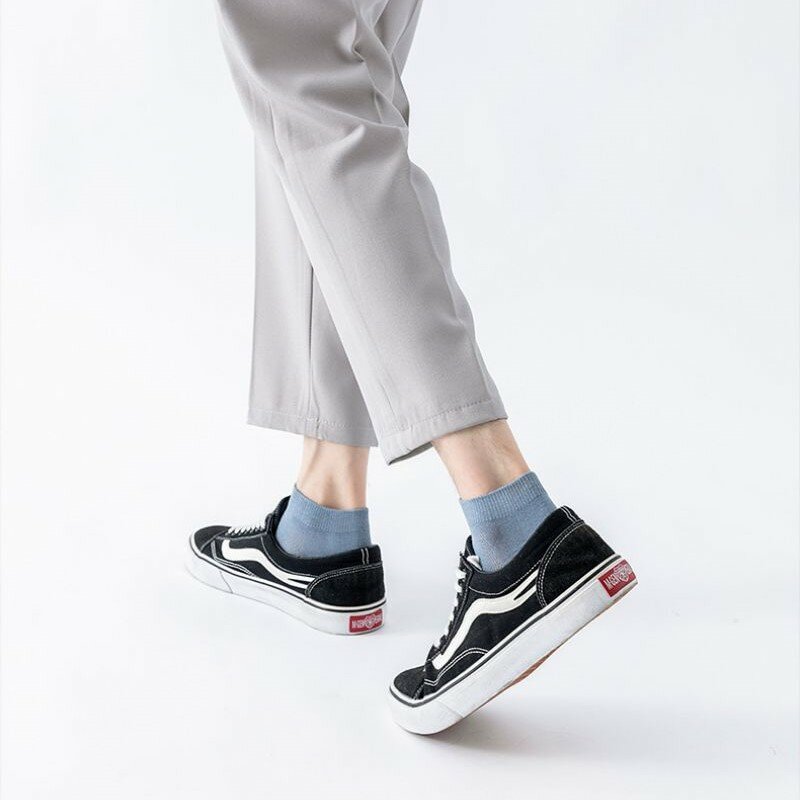 Kaus kaki pria gaya reguler tabung pendek, stoking jala bungkus pergelangan kaki warna Solid musim panas klasik bisnis bernapas dengan bebas
