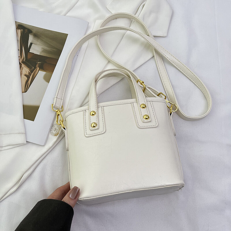 Top Quality Leather Handbag And Purse Female Bag Luxury Designer Small Bucket Shoulder Crossbody Bag Luxury Silver Day Clutches