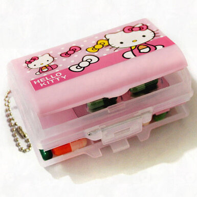 Sanrio Kawaii HelloKitty แบบพกพากล่องยา7ช่อง KT Cat Storage กล่องแบบพกพา Double Layer กล่องยาของขวัญ