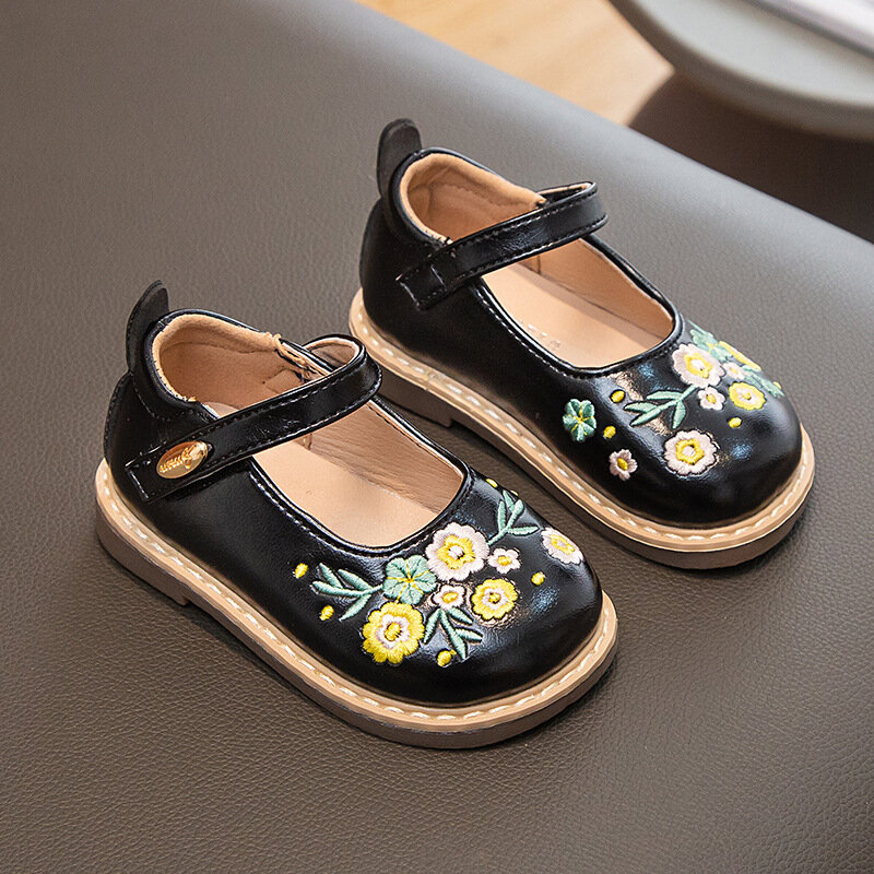 Sepatu kulit kecil anak-anak untuk anak perempuan Bao, sepatu Princess bordir 2024 sol lembut musim semi musim gugur untuk anak perempuan