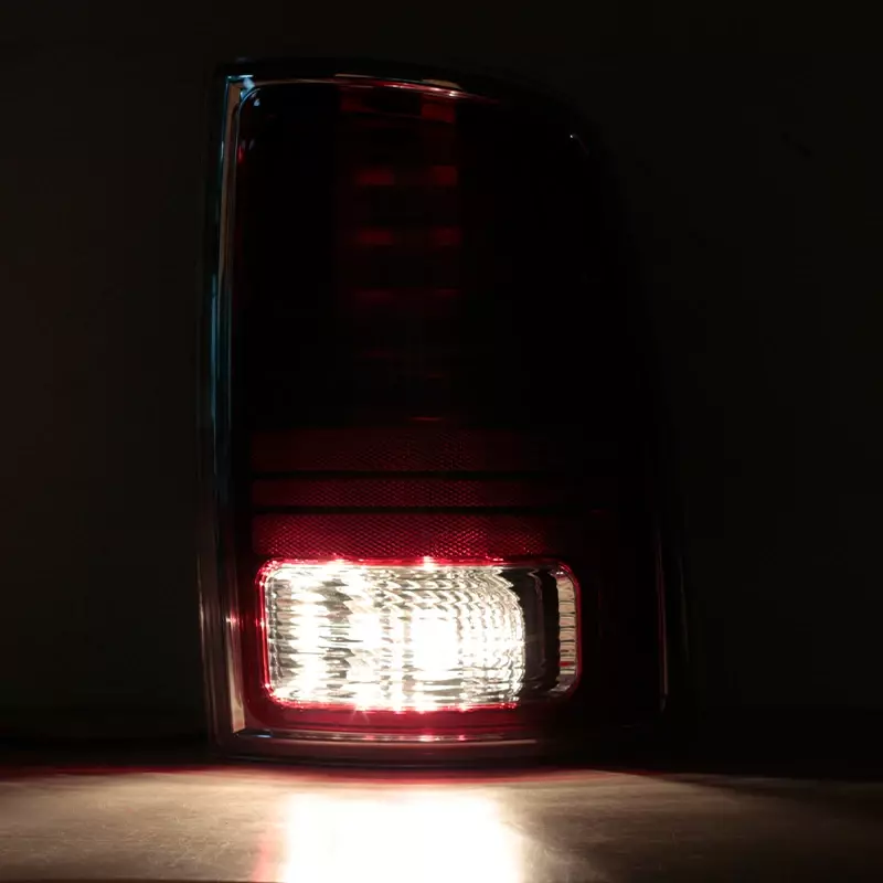 Lampu belakang LED mobil rakitan untuk Dodge Ram 1500 2500 3500 2013-2018 lampu sein lampu rem 68093079AC 68093078AC