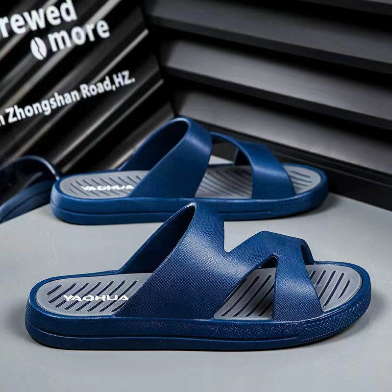 2024 Man's Summer New One Word Slippers Soft Sole No Slip Home Slipper Free Shipping Outdoor Beach Slippers Bathroom Slippers