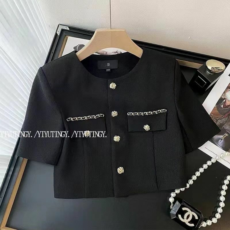 High-End Socialite Fashionable Fashionable Suit Women's 2024 Summer New Small Top Shorts Two-Piece Suit