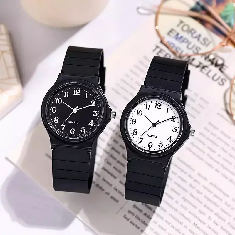 Reloj negro con correa de silicona para hombre y Mujer, pulsera pequeña de negocios, suave, para estudiantes, 2024