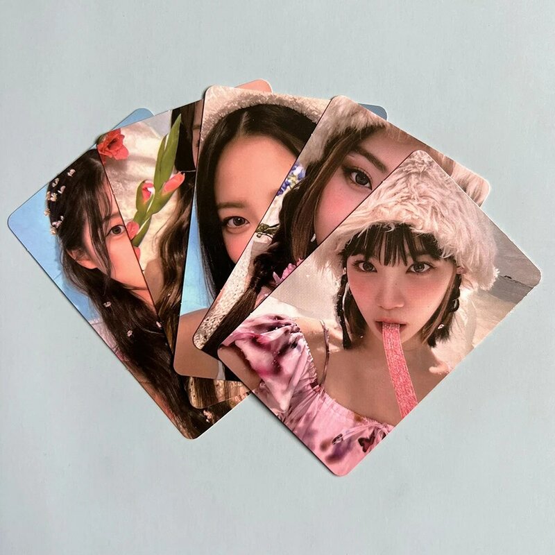 Kpop Le Sserafim Phostcards Nieuw Album Antifragiele Acryl Dubbelzijdige Fotokaart Kim Chaewon Hong Eunchae Fans Collectie Geschenken