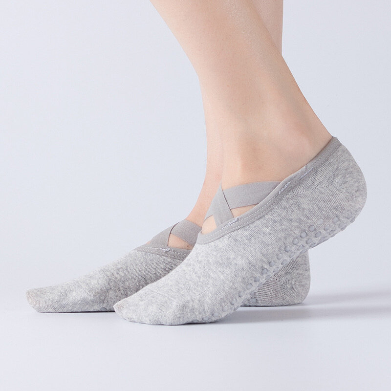 2023 New Women Yoga Socks Silicone Pilates Non-slip Cotton Fitness Sport Sock Sports Dance Black Slippers With Grips For Girls