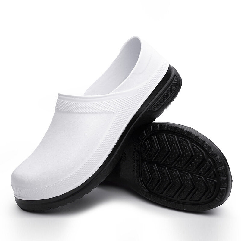 New Hotel Kitchen Clogs Non-slip Waterproof Oil-proof Work Shoes Breathable Resistant Kitchen Cook Chef Shoes Plus Size 2023