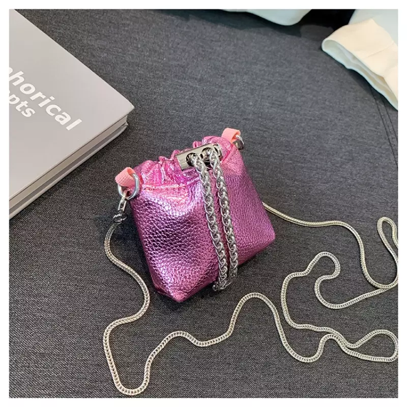 PU Korean Version New Fashionable Mini Glossy Surface Shoulder Bags Chains Party Crossbody Bags for Women High Quality