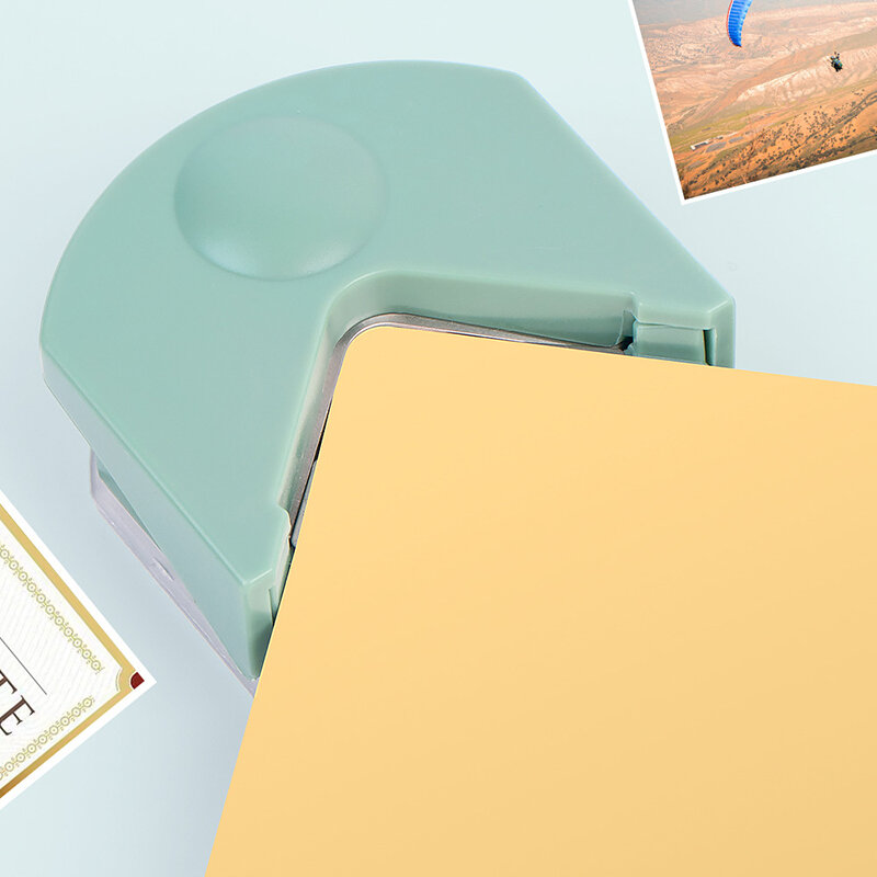 Pemangkas kertas bulat sudut portabel Mini, perlengkapan pemotong foto kartu kertas DIY pemangkas kartu foto sudut pemotong kantor
