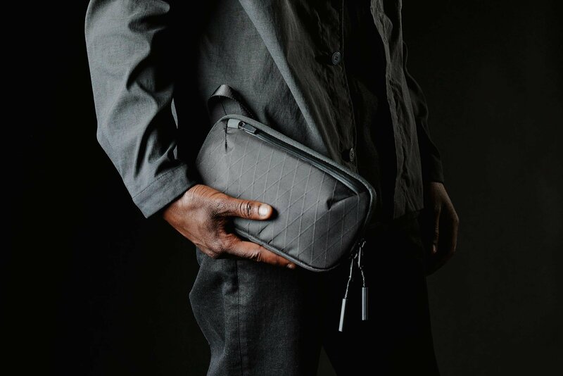 กระเป๋า Aer แบบบางดั้งเดิม xpac X-Pac - Black: อุปกรณ์ที่จำเป็นสำหรับเทคโนโลยีในชีวิตประจำวันกระเป๋าใส่ EDC อุปกรณ์เสริมเครื่องมือกระเป๋าใส่ของมือจับกลางแจ้ง