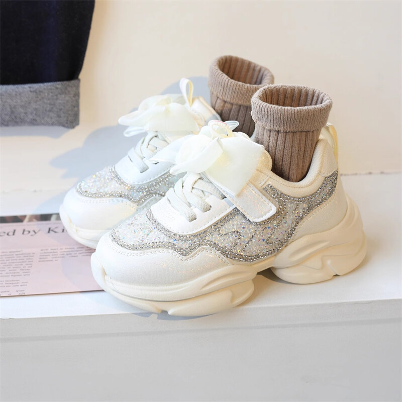 Sepatu kasual anak perempuan berlian imitasi pita sepatu anak-anak Sneakers balita bayi baru musim semi musim gugur 2A