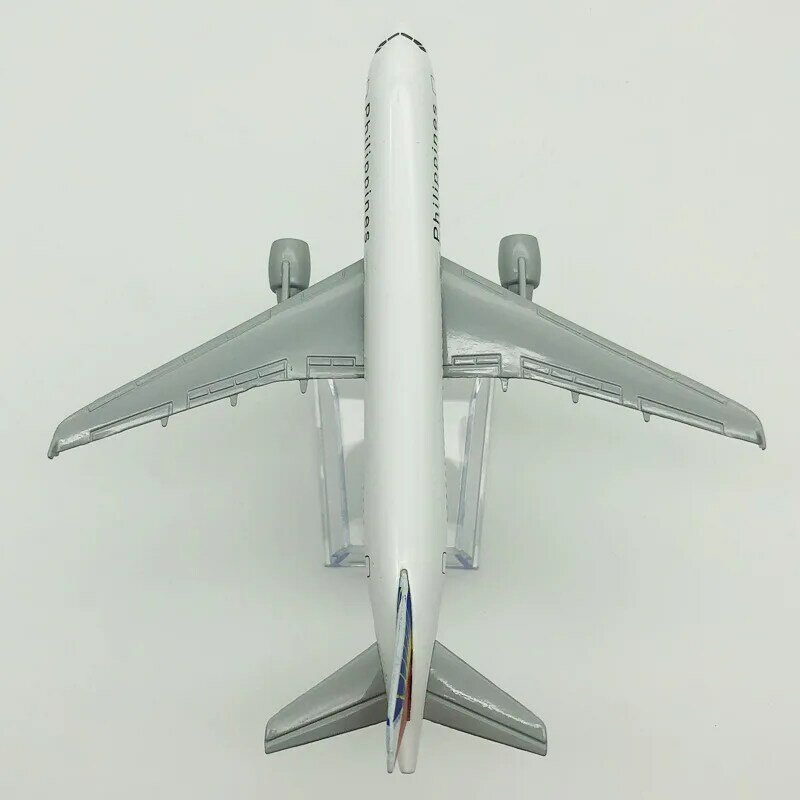 정적 합금 항공기 모델, 필리핀 320, 16cm
