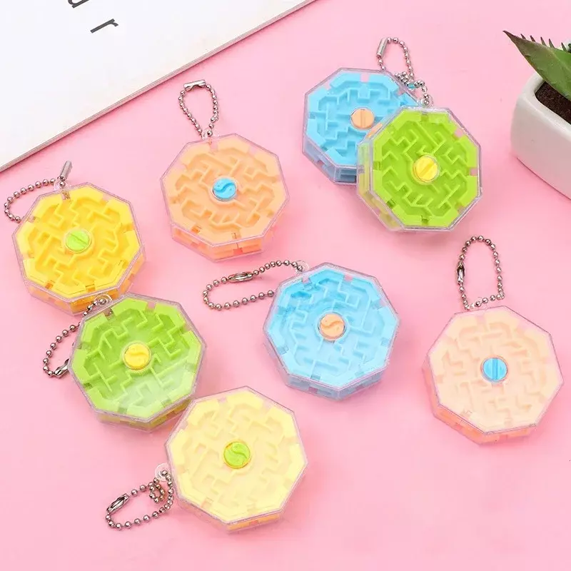 1pcs Ten-sided Three-dimensional Maze Creative 3D Rolling Beads with Keychain Children's Birthday Kindergarten Party Gifts