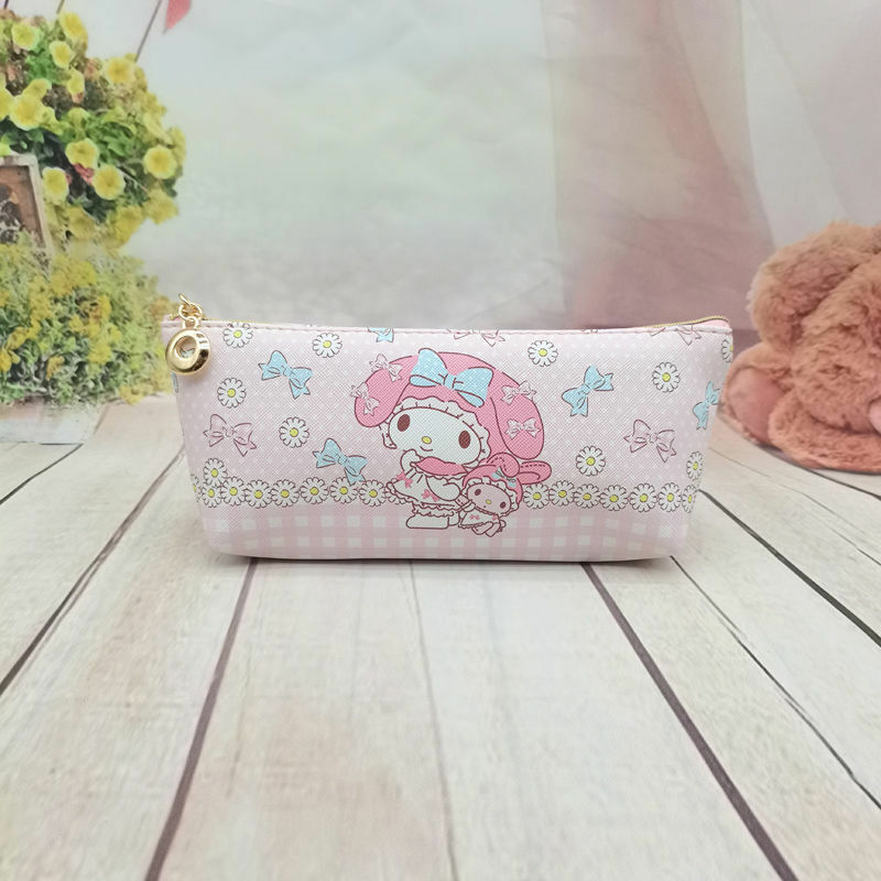 TAKARA TOMY-Bolsa de papelería con dibujos animados de Hello Kitty para niñas, bolsa de lápices con cremallera para estudiantes, bolsa de almacenamiento, 2022