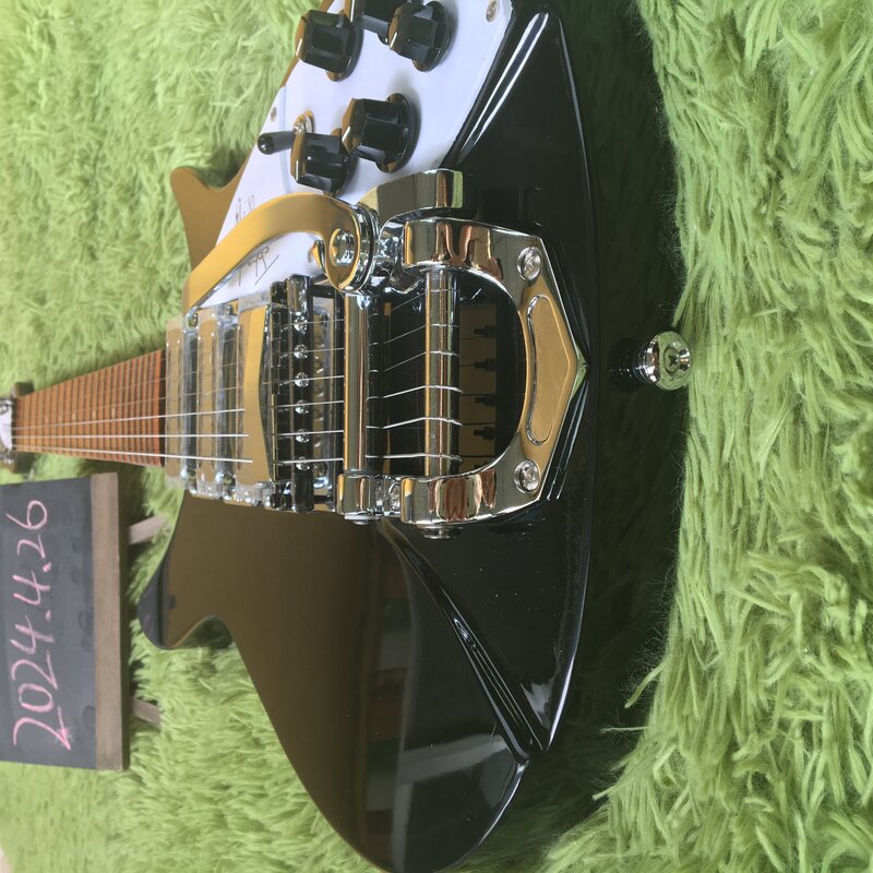 Mahogany Body Black Guitarra Elétrica, 6 Cordas, 325 Guitarra, Em Estoque, Peça imediatamente