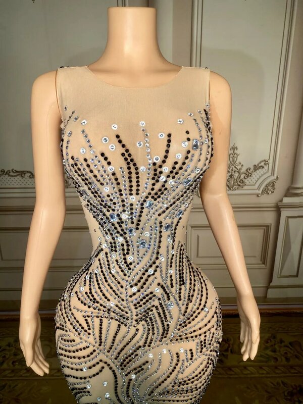 Personalizzato nuovo pizzo Sexy trasparente diamante perla paillettes piuma acqua diamante avvolgere Hip Dress abito lungo Performance Dress