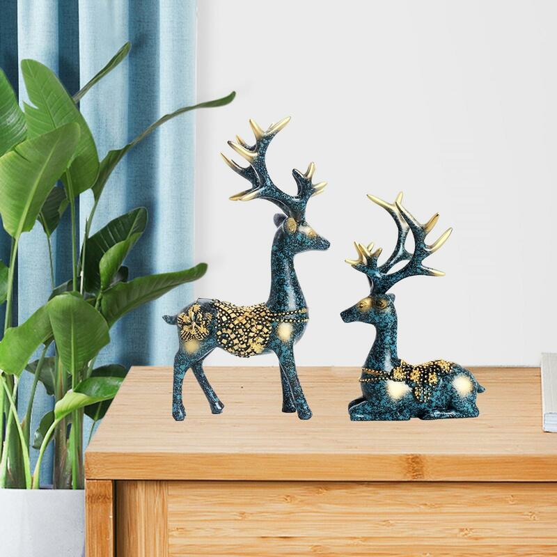 Deer Ornaments Desktop Sculpture Lifelike Deer Ornament Deer Figurines Home Decor for Indoor Home Desktop Living Room Bookshelf