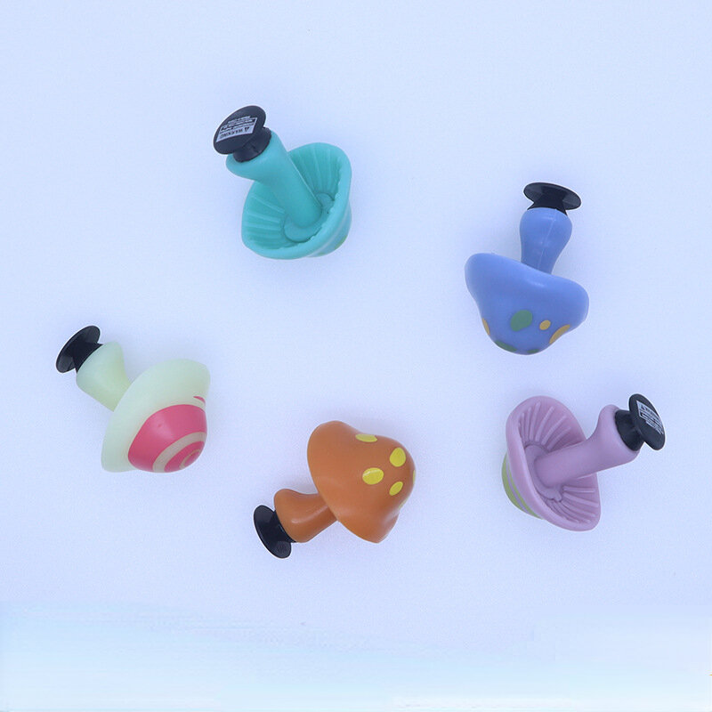 1 szt. Świecący grzyb PVC akcesoria do obuwia Noctilucent Cute bue-klamra świecące w ciemności DIY Hole sandały dekoracja prezent dla dzieci