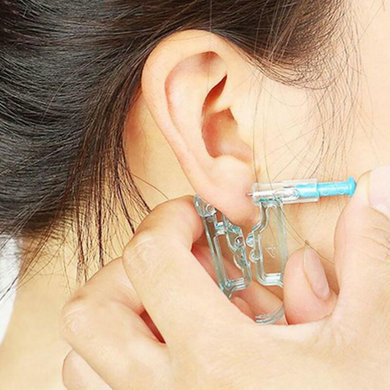 Alat tindik telinga Manual, alat tajam telinga plastik lubang badan sekali pakai akurat untuk Salon