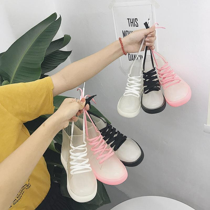 Sepatu Bot Hujan Fashion Baru Sepatu Bot Pergelangan Kaki Wanita Sepatu Transparan Laris Sneakers Tahan Air Antiselip Sepatu Bot Hujan Wanita