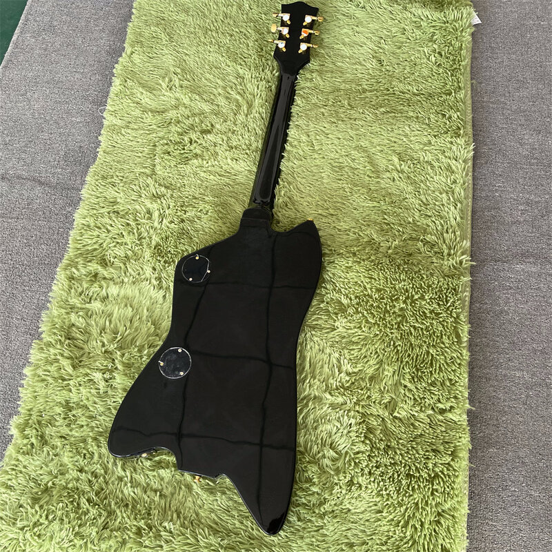 Darmowa wysyłka czarne 6 struny gitara elektryczna, prawdziwy obraz gitary, mahoniowe ciało z różą gryf drewniany guitarra