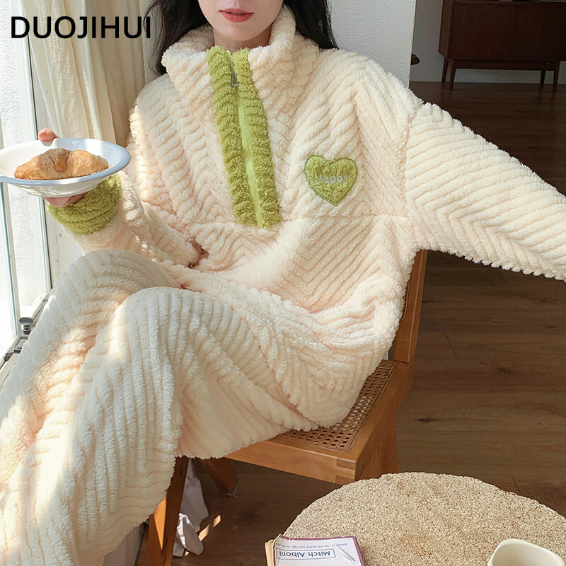 Duojihui เซ็ตชุดนอนผู้หญิงผ้าสักหลาดเนื้อหนาสไตล์เกาหลีมีซิปแบบสวมหัวมีชุดนอนแบบอุ่นชุดนอนแฟชั่นสีตัดกัน
