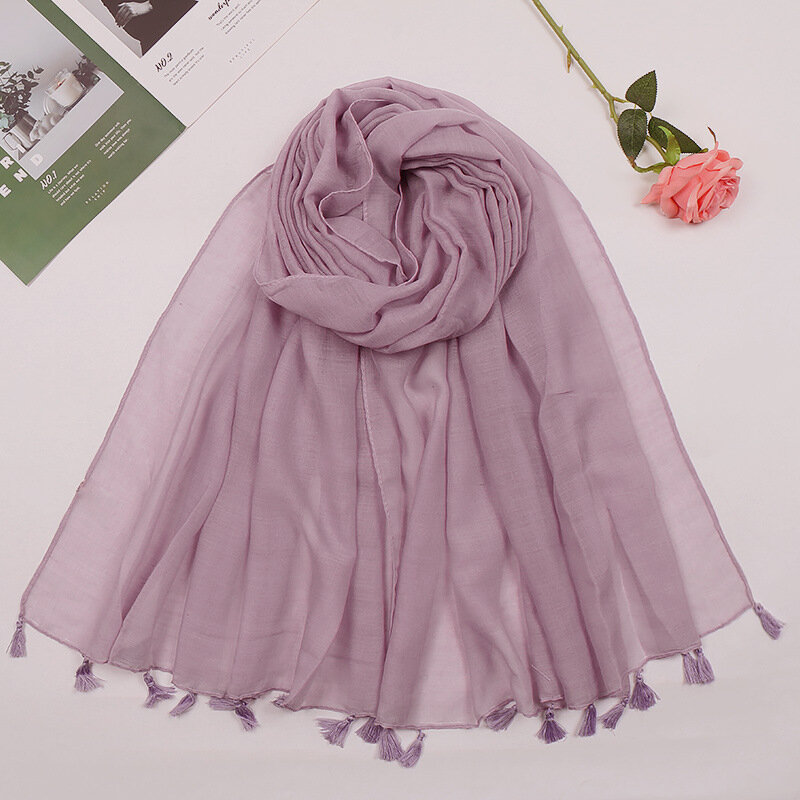 Bufanda de algodón y lino con borlas para mujer, chales suaves de Color sólido, Hijab musulmán, a la moda, novedad de 2024