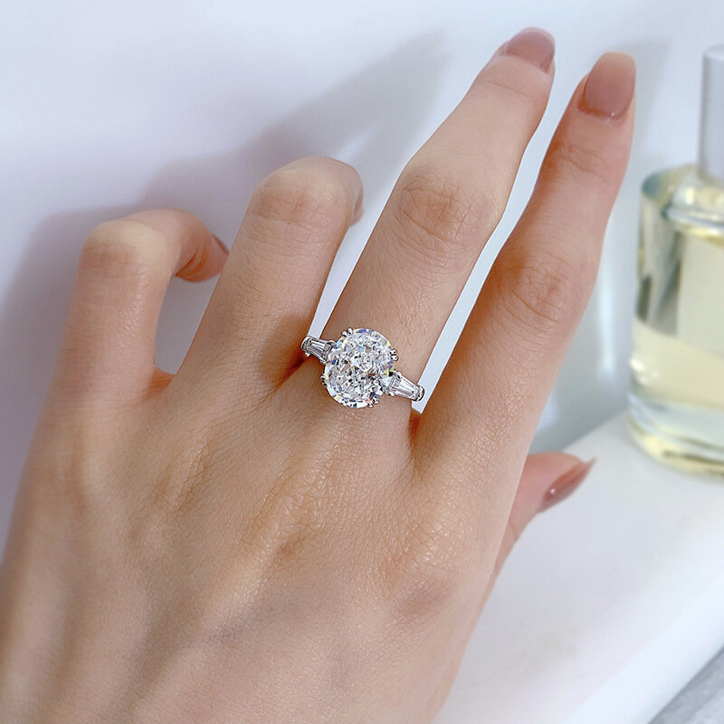Женское кольцо из серебра 2023 пробы, с овальным камнем 9*11