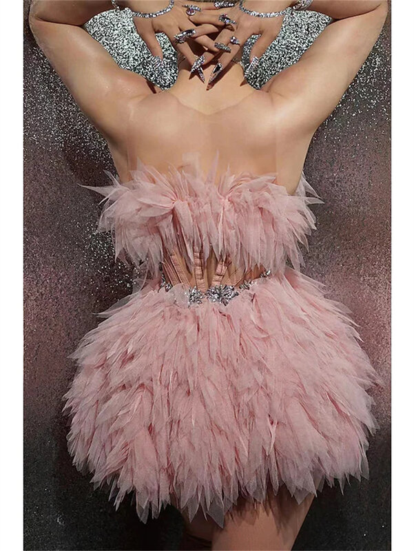 Robe de Cocktail de forme trapèze pour femmes, courte/Mini, col rond, couleur chair, Tulle, écharpe, plumes de diamant, couleur unie, 2022
