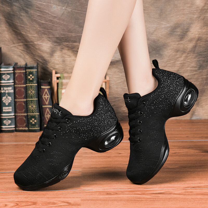 Sepatu Dansa Sneakers 2020 untuk Wanita Sepatu Dansa Jazz Modern Nyaman Jaring Tenun Flying Sepatu Olahraga Luar Ruangan Wanita Anak Perempuan